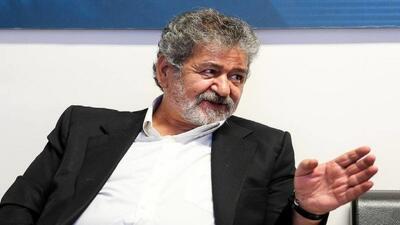 وفاق در فوتبال تبدیل به نفاق و دورویی شده است/ زنوزی باید بر سر بازیکنان تراکتور فریاد بزند - پارس فوتبال