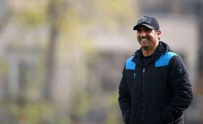 ستاره استقلال: گفتم علی پروین پشت چک من را امضا کند تا با پرسپولیس مذاکره کنم