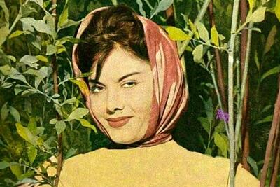 سفر در زمان؛ «فخری خوروش» در 51 سالگی در کنار «ایرج قادری»؛ سال 59