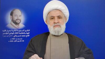  شیخ نعیم قاسم: یا باید قیمومیت آمریکا را بپذیریم یا دست به خیزش ملی بزنیم