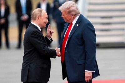 تماس تلفنی ترامپ با پوتین پیش از دیدار با زلنسکی