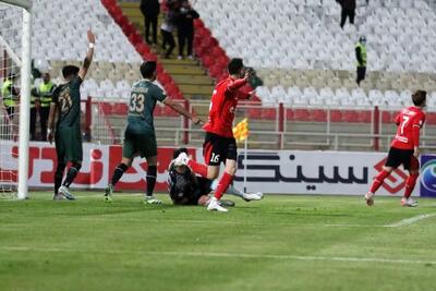 آغاز بلیت‌فروشی دیدار تراکتور - ملوان