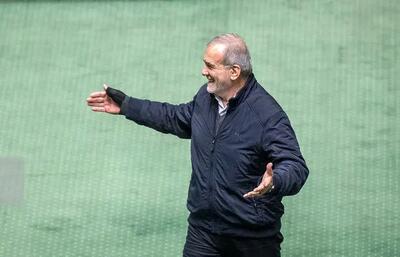 رئیس جمهور برای دفاع از لایحه بودجه ۱۴۰۵ به مجلس رفت