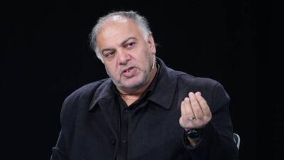  رئیس فدراسیون نباید با سرنوشت بچه‌های مردم بده‌بستان کند/ فدراسیون مسئول سالن‌سازی در دانشگاه‌ها نیست