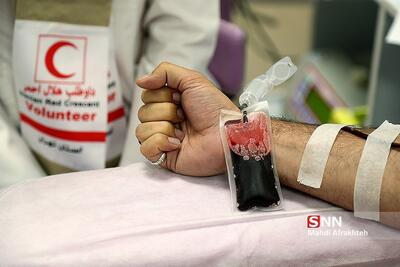 مردم خون اهدا کنند