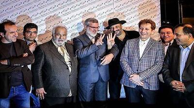 آیا احمدی نژاد رویانیان را به پرسپولیس تبعید ‌کرد؟