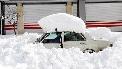 توضیحات رئیس مرکز ملی درباره برف ۶۰ سانتیمتری در تهران/ بارش‌ها ادامه دارد...