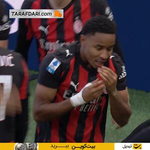 انکونکو و خوشحالی بعد از گل معروفش مقابل هلاس ورونا؛ باد کردن بادکنک!