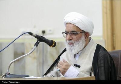 دعاهای ماه رجب راه‌های بلند کمال را مقابل انسان می‌گشاید - تسنیم