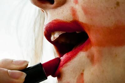 از زیبایی تا مسئولیت اجتماعی؛ نقش برندهای لوکس در مقابله با خشونت علیه زنان