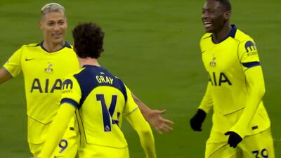 گل اول تاتنهام به کریستال پالاس توسط گری