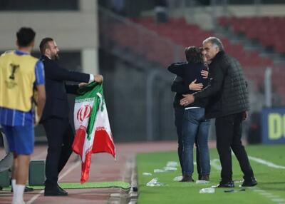 پرچم ایران در بحرین بالا رفت (عکس)