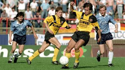 اهدای جام به فوتبالیست آلمانی بعد از 35 سال