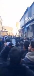 فیلم پربازدید از بیرون انداختن لیدر آشوب توسط بازاریان تهران