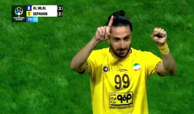 سیاوش یزدانی مدافع تیم فوتبال گل‌گهر خبر ساز شد