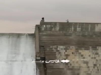  لبریز شدن سد اخند عسلویه