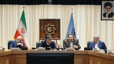 تشکیل فوری جلسه تیم اقتصادی دولت با موضوع دلار و معیشت