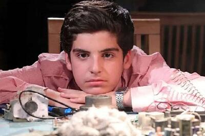  استایل کریسمسی بازیگر سریال «بچه مهندس»