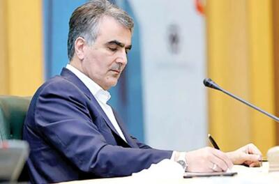 ادعای خبرگزاری خبرآنلاین: فرزین استعفا داد