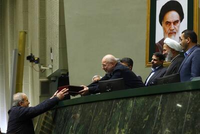 جراحی در بودجه دولت به نفع پروژه ها و یارانه ها؛ حذف ۱۳۶ ردیف کم‌اثر و چرخش منابع به سمت معیشت و عمران