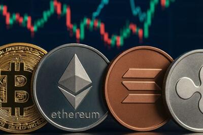 ورود نقدینگی به ETFهای سولانا و XRP، خروج سرمایه از بیت‌کوین و اتریوم