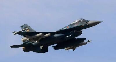  خودنمایی جنگنده‌های F-2ژاپن باموشک‌های ضد کشتی