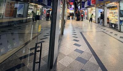 فروشندگان موبایل: تا زمانی که دلار آرام نگیرد، صبح باز می‌کنیم و عصر می‌بندیم