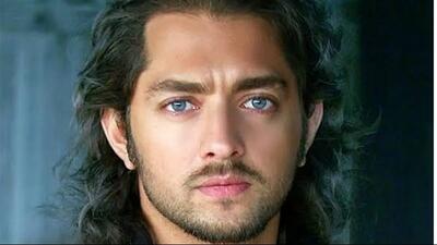 راز لبخندهای بهرام رادان در لباس دامادی فاش شد!