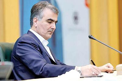 فرزین استعفا داد/ همتی رئیس کل بانک مرکزی شد