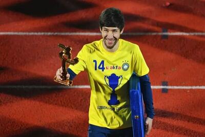 ماهی‌گیری از آب گل‌آلود فوتبال ایران؛ مدافع ۱۰۰ هزار دلاری پاختاکور برای پرسپولیس میلیون دلاری شد