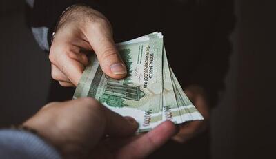 جزئیات برنامه ۲۰ بندی دولت برای تامین معیشت مردم / معاون سازمان برنامه: ماهانه به هر نفر حداقل ۷۰۰ هزار تومان تعلق می‌گیرد؛ از دی ماه آمادگی داریم این رقم را به مردم بدهیم / اعتبار چند ماه هم پیشاپیش به حساب مردم واریز خواهد شد / احتمالا کسانی که حذف شده اند هم شامل این طرح خواهند شد