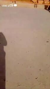 ببینید| سیلاب یک باند جادۀ اهواز-غیزانیه را بست