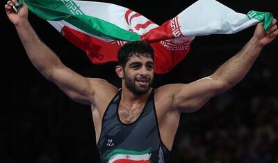 ستاره کشتی ایران رقیب دمبله، یامال و محمد صلاح شد!