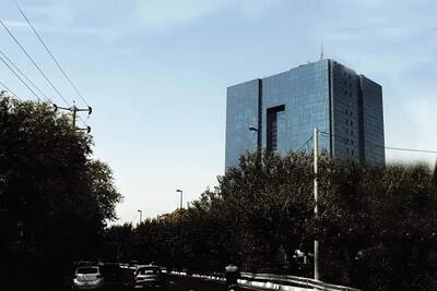 رییس کل بانک مرکزی در خط آتش دلارِ سرکش