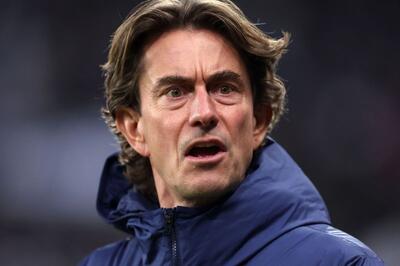 حمله بازیکن سابق تاتنهام به فرانک: حرف نزن، استعفا بده!