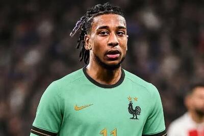 تغییر برای خروس‌ها؛ کیت دوم فرانسه و بحث داغ رسانه‌ها