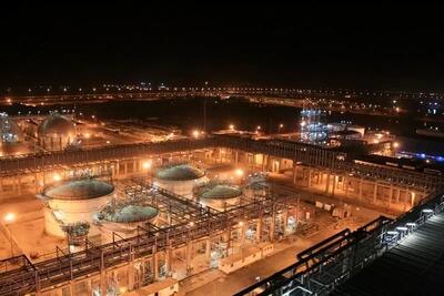 اولین گزارش ماهانه پتروشیمی تازه بورسی شده هلدینگ خلیج‌فارس در کدال؛   رشد چشمگیر درآمد و تولید «اروند» با افزایش ۱۰ همتی در ۹ماهه ۱۴۰۴
