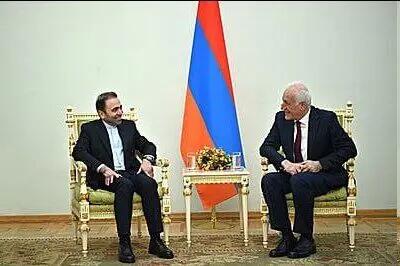 تقدیم استوارنامه سفیر جدید ایران در ایروان+عکس