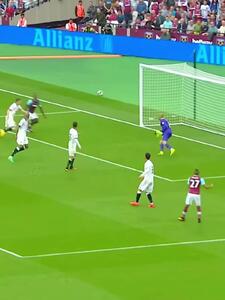  ویدئو: پاس‌های رابونای تماشایی؛ اوج خلاقیت فوتبالیست‌ها