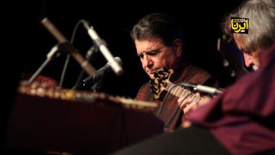  دوباره بانگِ خسرو آواز