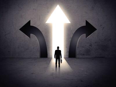  تردید در تصمیم‌گیری؛ چالش خاموش زندگی روزمره