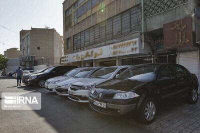 نوسان قیمت انواع خودروهای داخلی در بازار