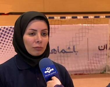  سرمربی تیم فوتبال زنان فولاد: اجازه نمی‌دهیم استقلال در اهواز امتیاز کسب کند