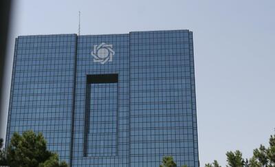  می‌شد قبل از اینکه خیابان‌ها شلوغ شود، رییس بانک مرکزی را عوض کرد/ برای تغییرات دیگر منتظر آمدن مردم به خیابان‌ها نباشید