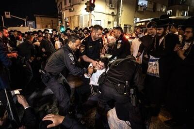 تظاهرات در تل‌آویو؛ پلیس رژیم صهیونیستی «حریدی‌ها» را بازداشت کرد