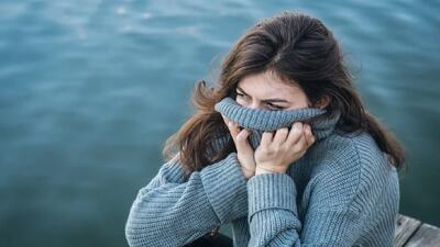 علت افسردگی فصلی چیست؟ | چرا تغییر فصل روی بعضی افراد تأثیر بیشتری دارد؟