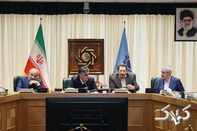 فوری | فرماندهان اقتصادی دولت به‌خط شدند | ریاست فرزین بر جلسه اضطراری برای دلار و معیشت - مجله اینترنتی کولاک