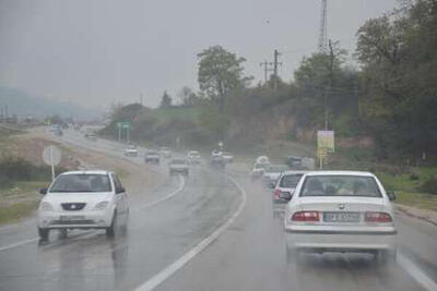  تمامی محورهای مواصلاتی فارس، باز و تردد در جریان است
