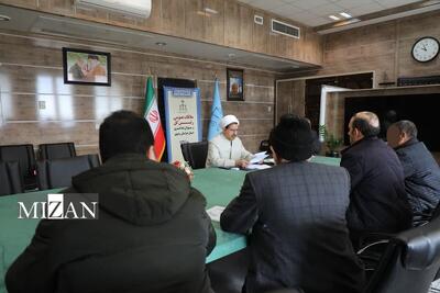 مسئولان قضایی دادگستری خراسان رضوی به درخواست ۳۹۵ نفر از مراجعان در ملاقات مردمی رسیدگی کردند