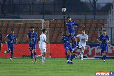 مهدی تارتار سرمربی گل گهر : بازیکنان با تمام توان مقابل استقلال جنگیدند